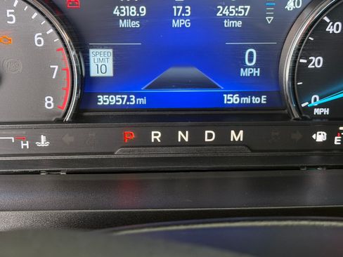 Used 2021 Ford Explorer Limited w/ Equipment Group 301A image 10