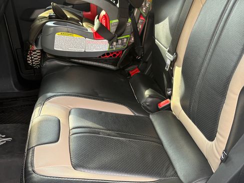 Used 2022 Ford Bronco Wildtrak image 15