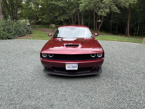 Used 2022 Dodge Challenger R/T w/ Plus Package RWD image 2