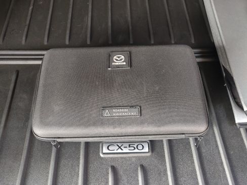 Used 2024 MAZDA CX-50 AWD 2.5 Turbo w/ Weather Package image 28