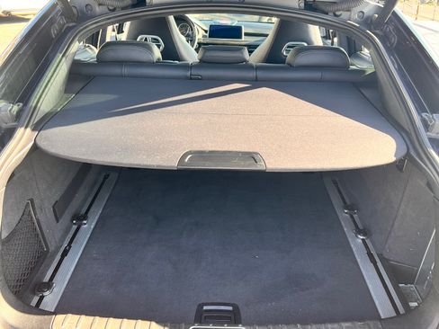 Used 2017 BMW X6 M image 5