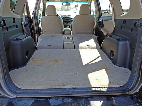 Used 2011 Toyota RAV4 4WD V6 w/ Tow Prep Pkg image 22