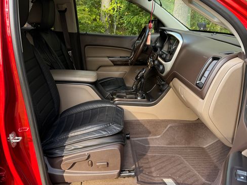 Used 2016 GMC Canyon SLT w/ Driver Alert Package image 12