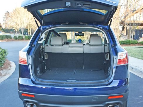 Used 2010 MAZDA CX-9 Grand Touring w/ Moonroof & Bose Audio Pkg image 27