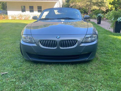 Used 2007 BMW Z4 3.0si RWD image 4