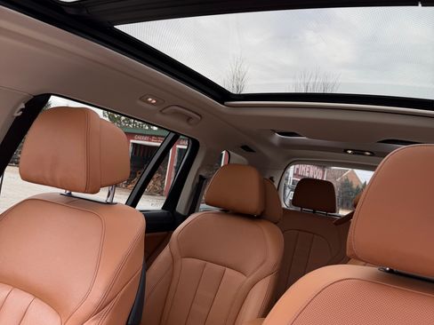 Used 2020 BMW X7 xDrive40i w/ Executive Package image 11