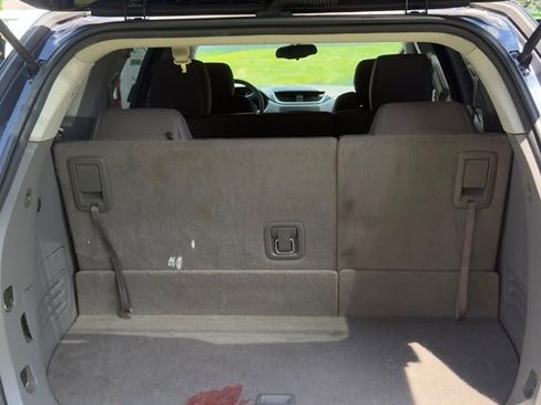 Used 2016 Chevrolet Traverse LS FWD image 8