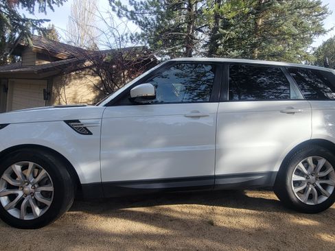 Used 2015 Land Rover Range Rover Sport Supercharged image 6