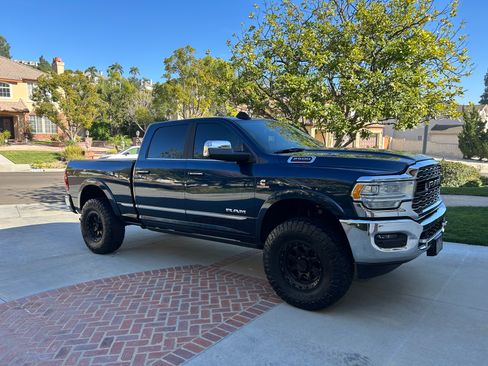Used 2019 RAM 2500 Limited image 2