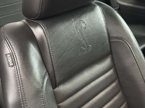 Used 2007 Ford Mustang Shelby GT500 RWD image 11