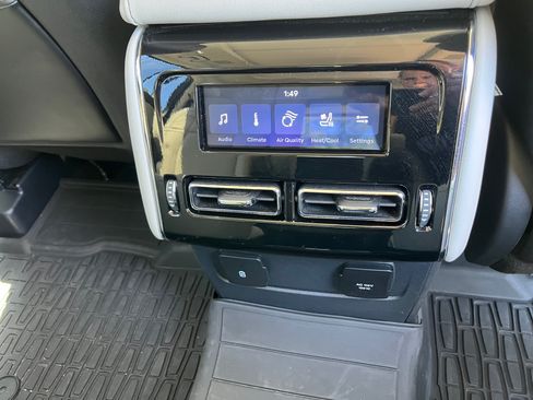 Used 2025 Lincoln Aviator Reserve w/ Equipment Group 201A AWD/4WD image 26