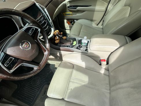 Used 2015 Cadillac SRX Luxury w/ Driver Awareness Package image 13