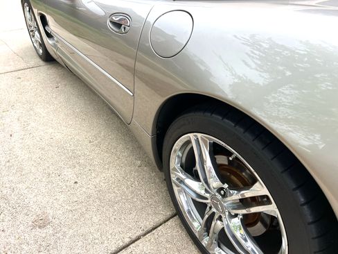 Used 2000 Chevrolet Corvette Convertible w/ Memory Pkg image 8