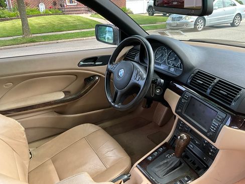 Used 2004 BMW 330Ci Convertible RWD image 8