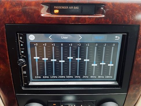 Used 2006 Chevrolet Impala SS image 17