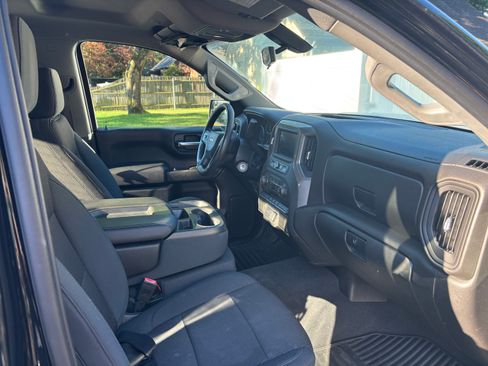 Used 2021 Chevrolet Silverado 1500 Custom AWD/4WD image 4