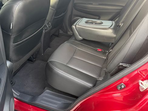 Used 2019 Nissan Rogue SL w/ Premium Package AWD/4WD image 9