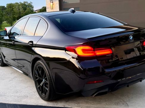 Used 2023 BMW 530e w/ M Sport Package RWD image 6