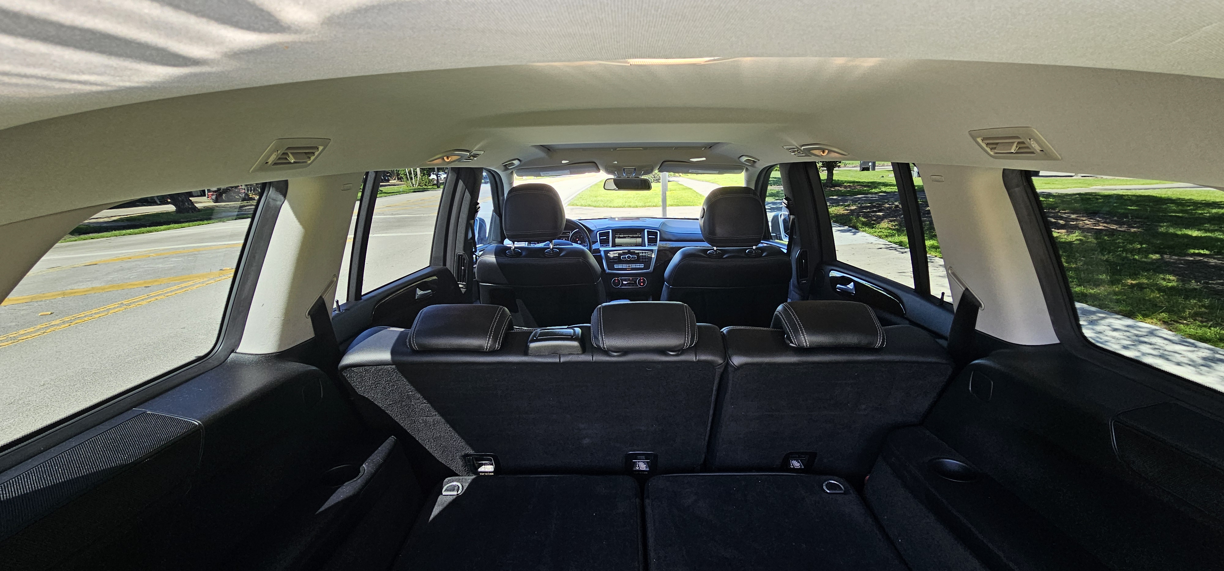 Used 2014 Mercedes-Benz GL 450 4MATIC image 11
