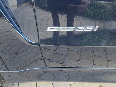 Used 2017 BMW X5 sDrive35i image 10