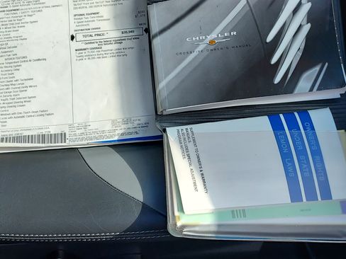 Used 2005 Chrysler Crossfire Limited image 12