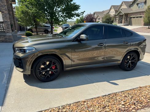 Used 2023 BMW X6 xDrive40i w/ Executive Package AWD/4WD image 2