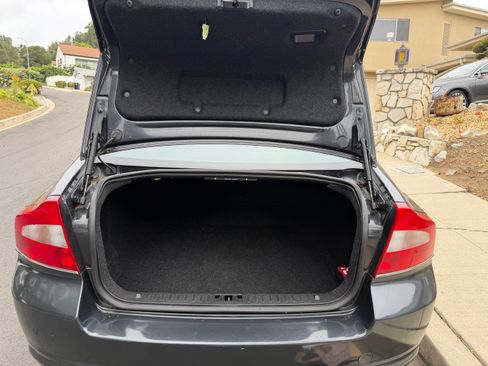 Used 2011 Volvo S80 3.2 w/ Climate Pkg FWD image 14