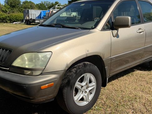 Used 2001 Lexus RX 300 image 10