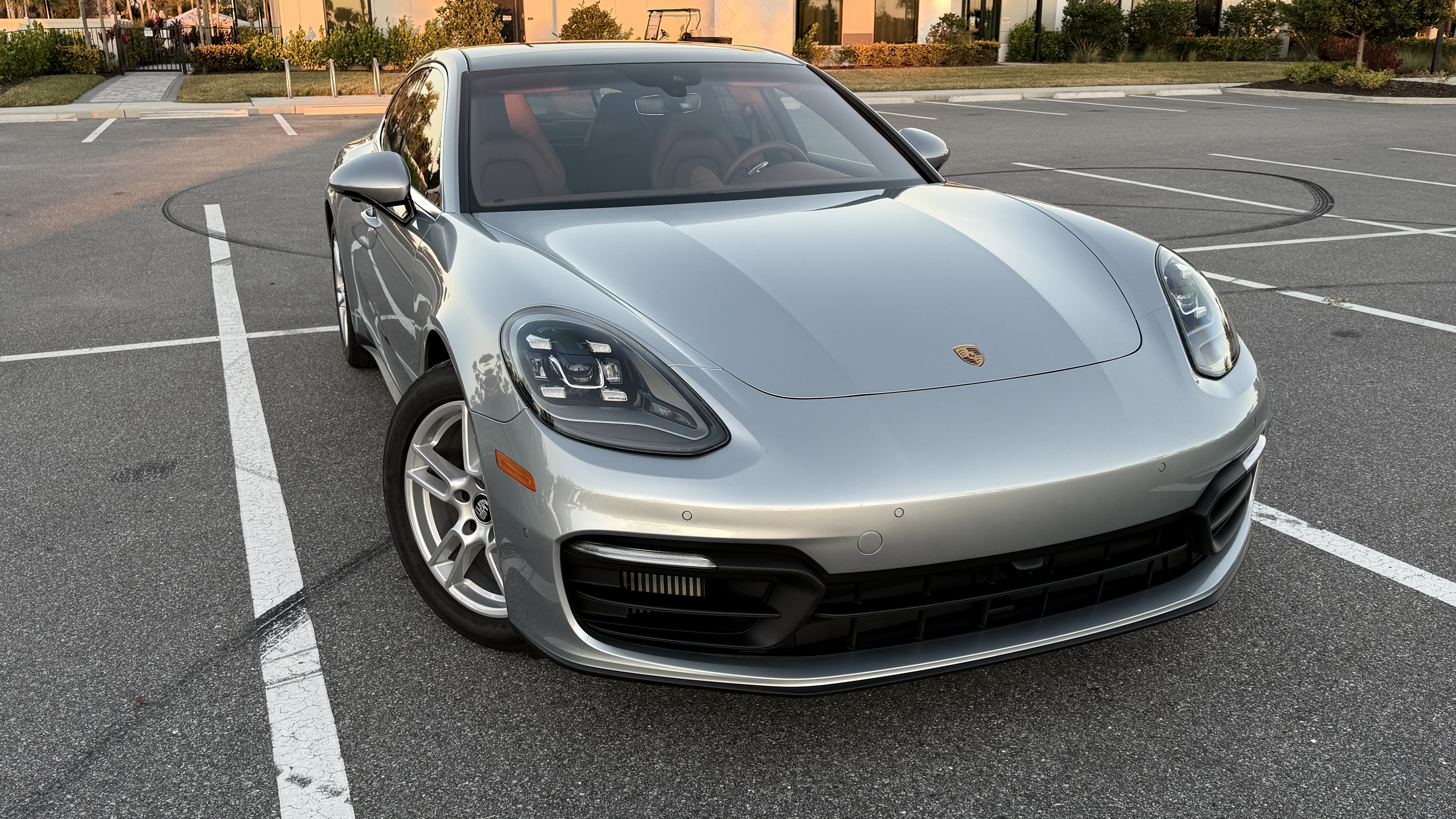 Used 2021 Porsche Panamera 4 AWD/4WD image 19