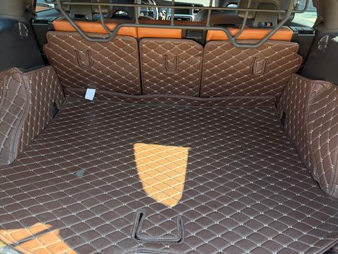 Used 2015 Volvo V60 T5 Premier image 9