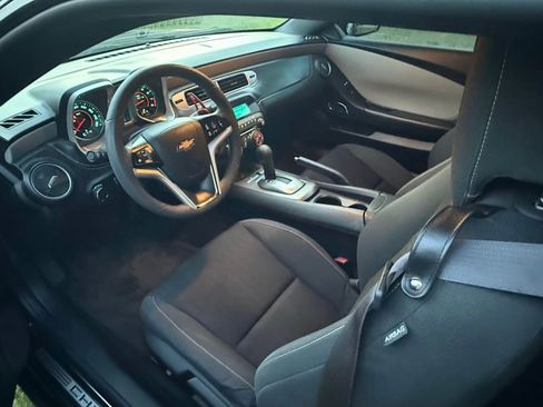 Used 2015 Chevrolet Camaro LS RWD image 6