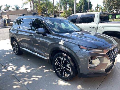 Used 2019 Hyundai Santa Fe SEL w/ Cargo Package image 12