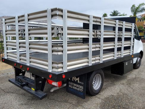 Used 2023 Mercedes-Benz Sprinter 3500 image 4