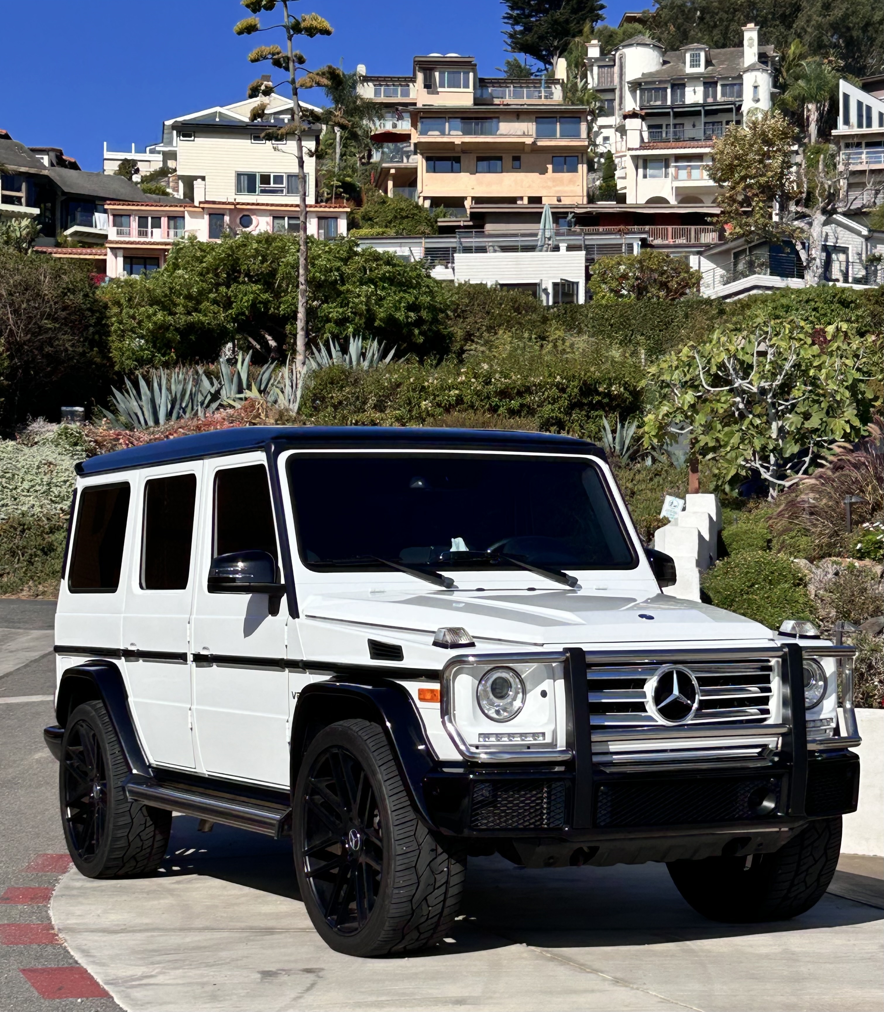 Used 2017 Mercedes-Benz G 550 image 1