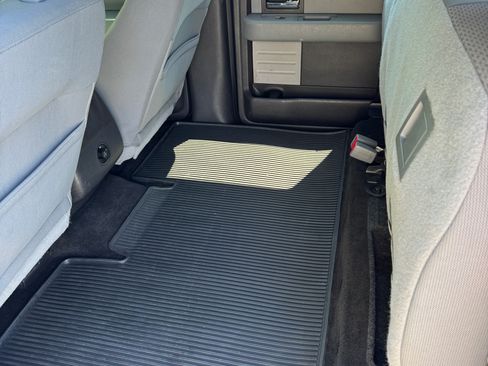 Used 2012 Ford F150 XLT w/ XLT Chrome Pkg AWD/4WD image 11