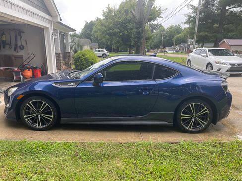 Used 2013 Scion FR-S RWD image 13