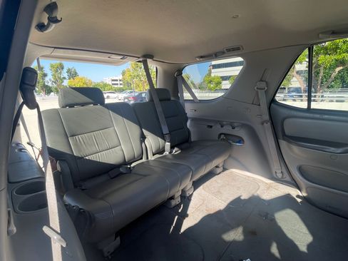 Used 2003 Toyota Sequoia SR5 image 8