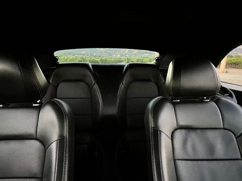 Used 2021 Ford Mustang Premium image 8