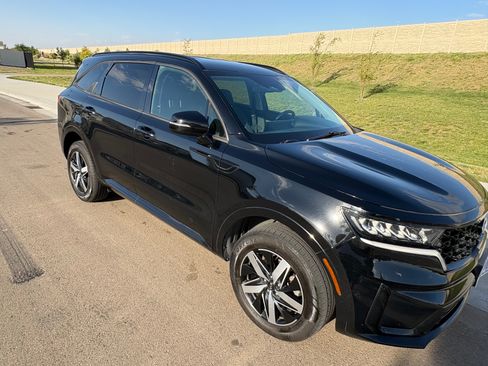 Used 2021 Kia Sorento EX AWD/4WD image 1