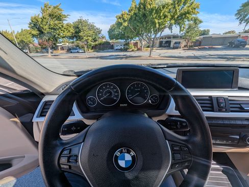 Used 2013 BMW 328i Sedan RWD image 20