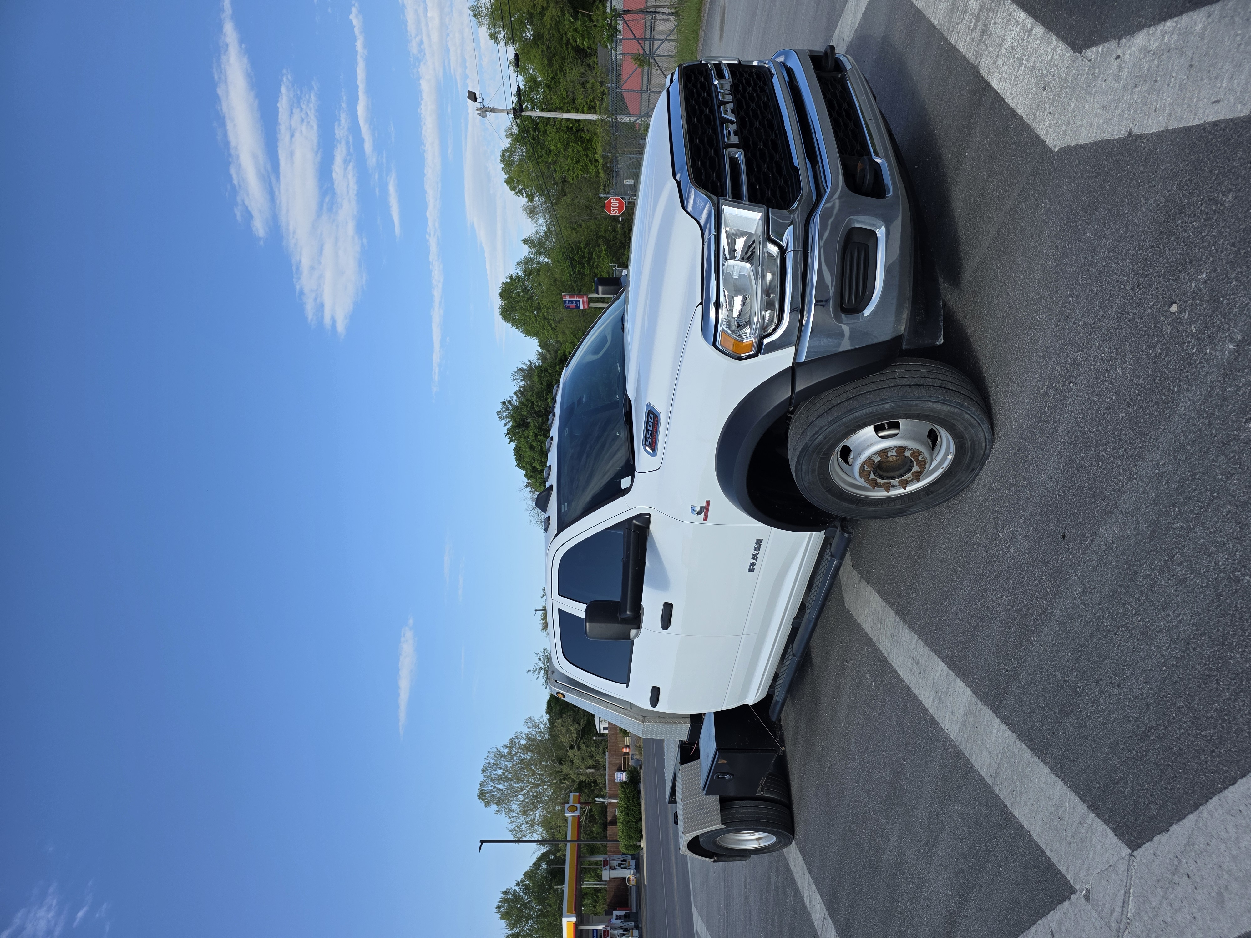 Used 2020 RAM 5500 Tradesman w/ Chrome Appearance Group AWD/4WD image 2