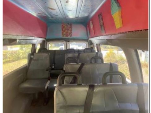 Used 2009 Ford E-250 and Econoline 250 Extended image 7