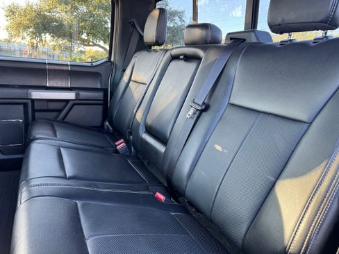 Used 2021 Ford F350 Lariat w/ Chrome Package image 17