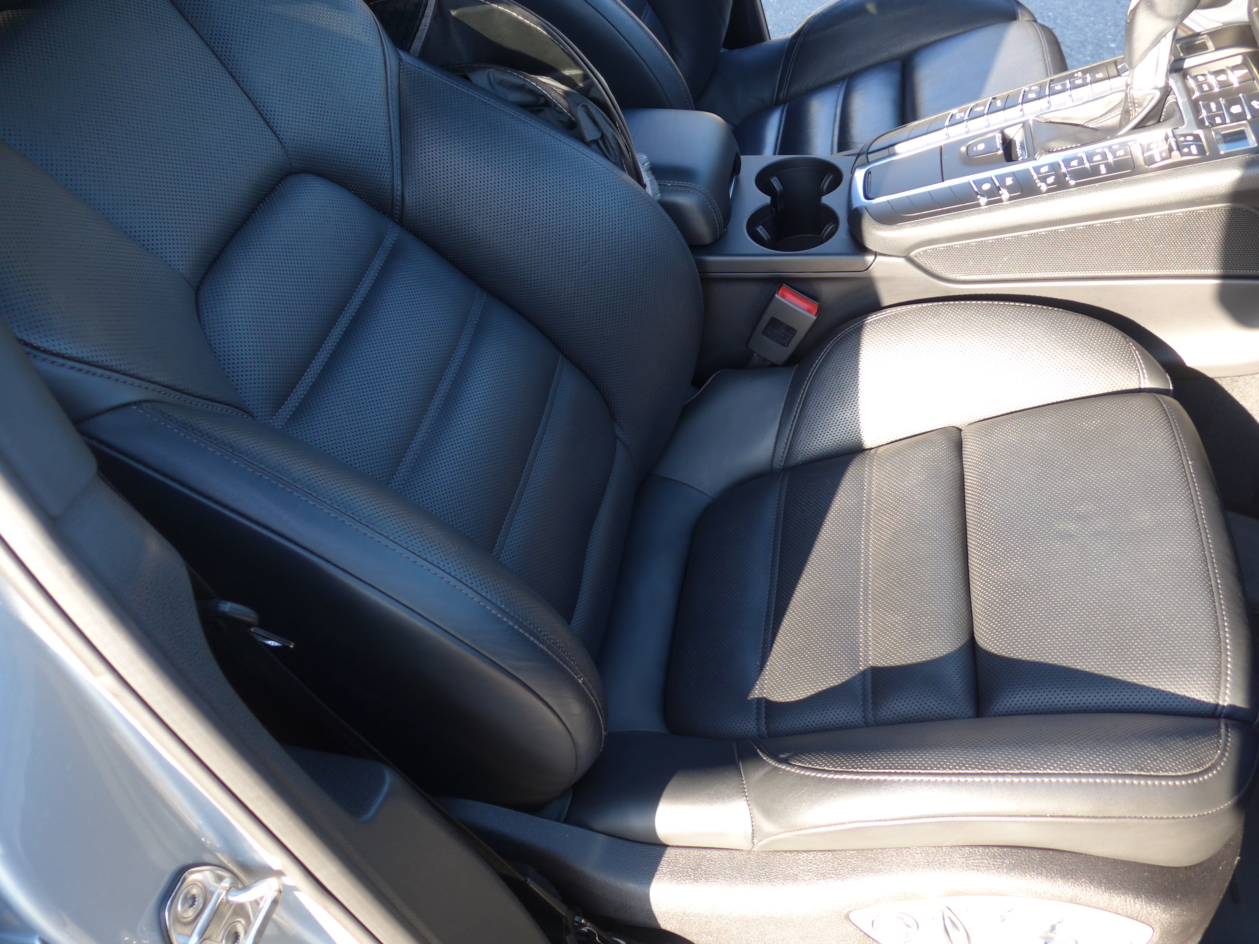 Used 2020 Porsche Macan S AWD/4WD image 14
