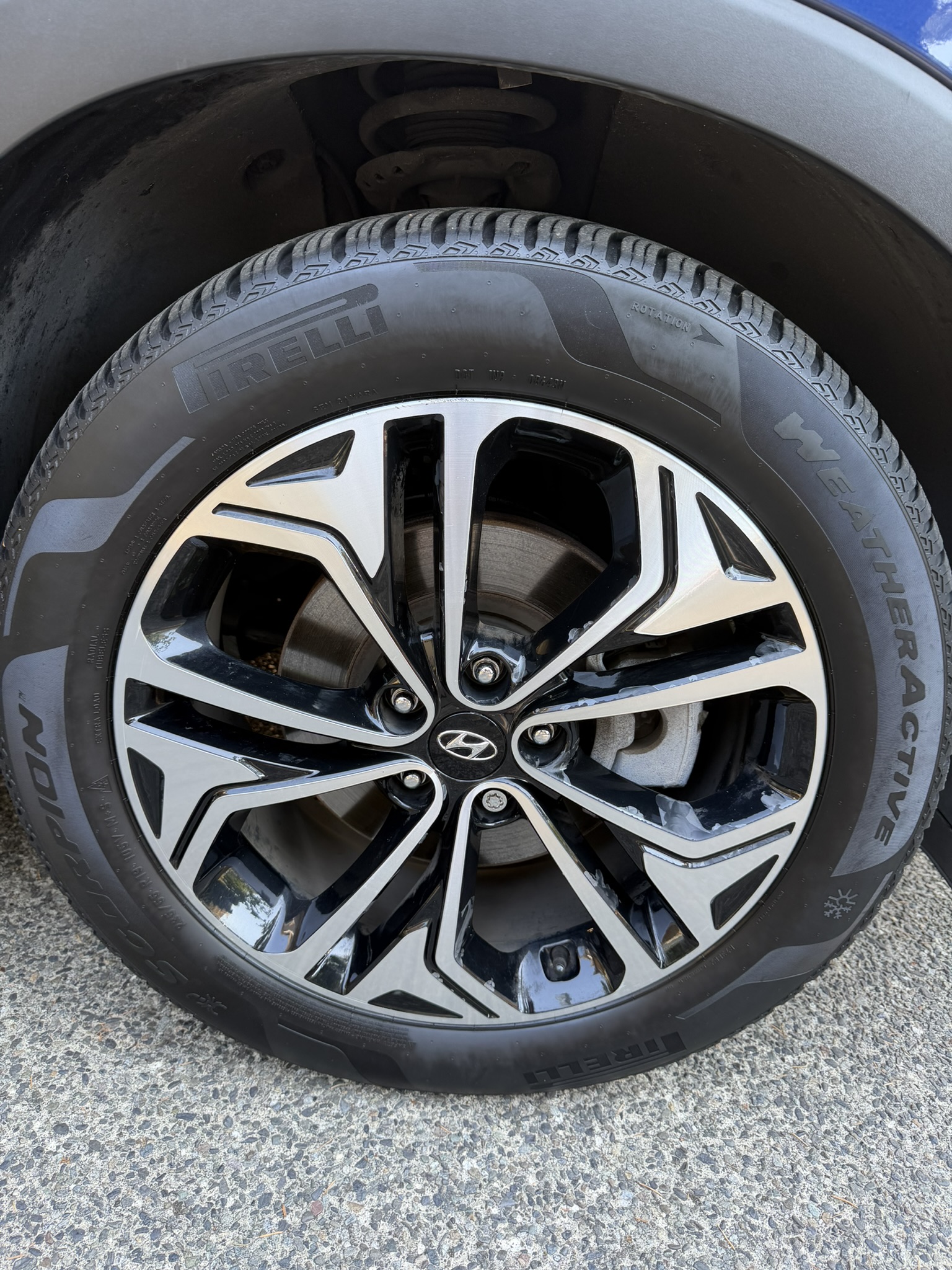 Used 2019 Hyundai Santa Fe AWD w/ Cargo Package image 19