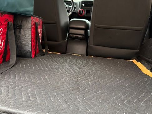 Used 2011 Jeep Wrangler Sport image 10