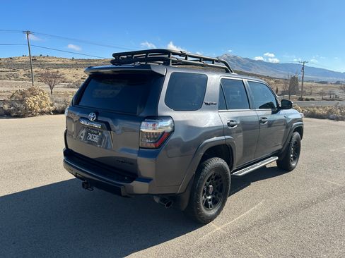 Used 2020 Toyota 4Runner TRD Pro image 5