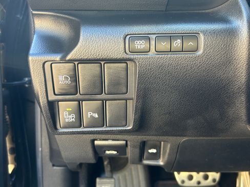 Used 2020 Lexus IS 350 F Sport w/ F Sport Package image 13