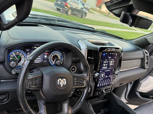 Used 2021 RAM 1500 Limited w/ Night Edition image 8