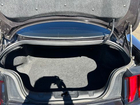 Used 2022 Ford Mustang Coupe image 15